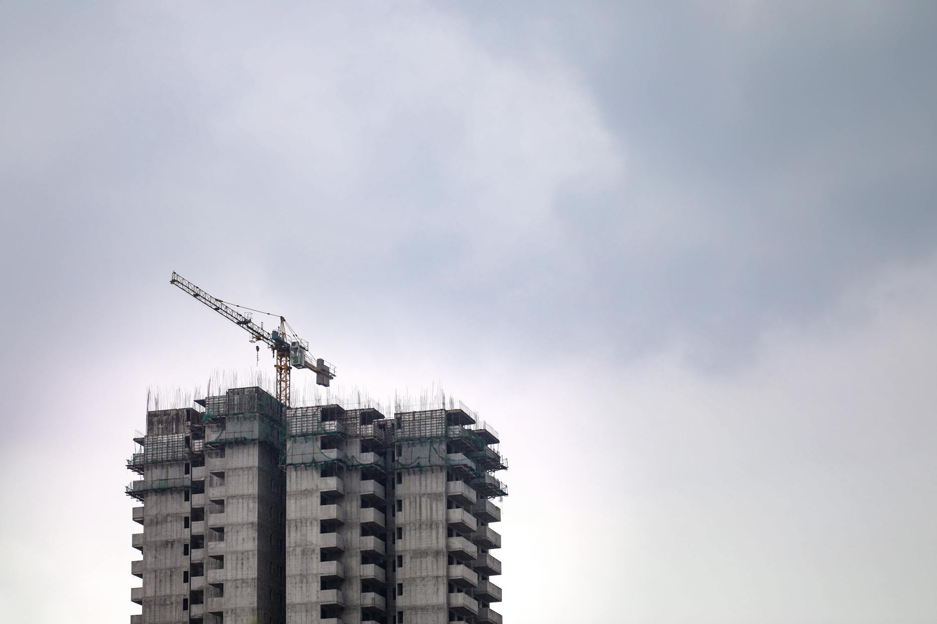 What is the supply pipeline and what are developers building in Dubai?