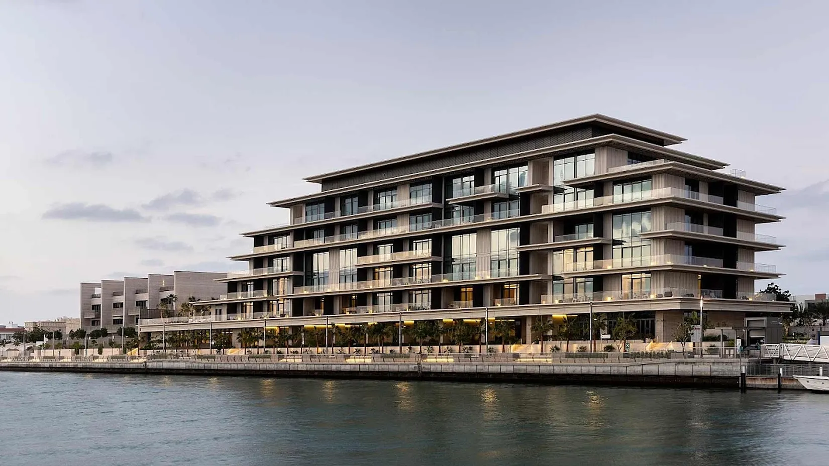 How Developers Structure Branded Residences in Dubai and Price Premiums